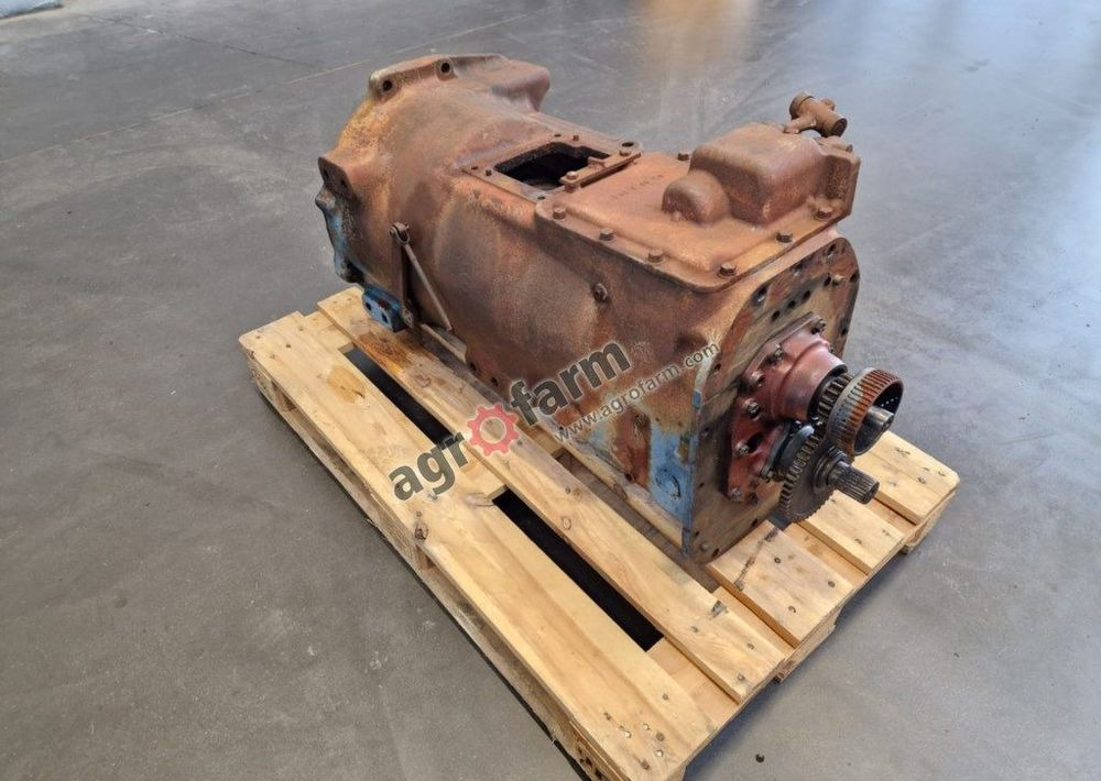 Skrzynia biegów Ford 7700, D7NN7006C - Boîte de vitesse: photos 3 Skrzynia biegów Ford 7700, D7NN7006C - Boîte de vitesse: photos 3