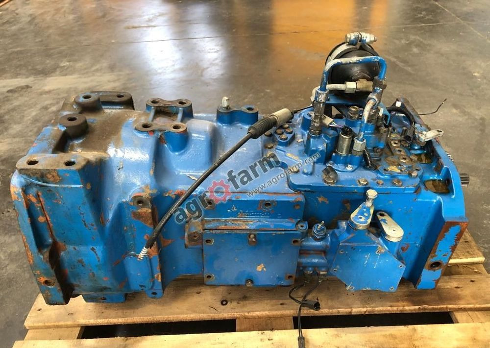 Skrzynia biegów Ford 7840 F0NN7003FD - Boîte de vitesse: photos 3 Skrzynia biegów Ford 7840 F0NN7003FD - Boîte de vitesse: photos 3