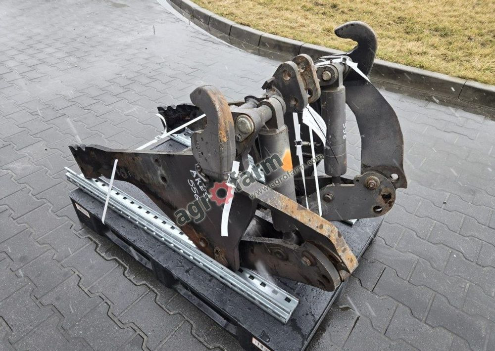 TUZ, przedni podnośnik, Renault Ares 556 RZ - Carrosserie et extérieur pour Tracteur agricole: photos 1 TUZ, przedni podnośnik, Renault Ares 556 RZ - Carrosserie et extérieur pour Tracteur agricole: photos 1