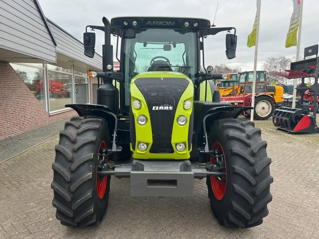 Claas Arion 610 CIS - Tracteur agricole: photos 4 Claas Arion 610 CIS - Tracteur agricole: photos 4