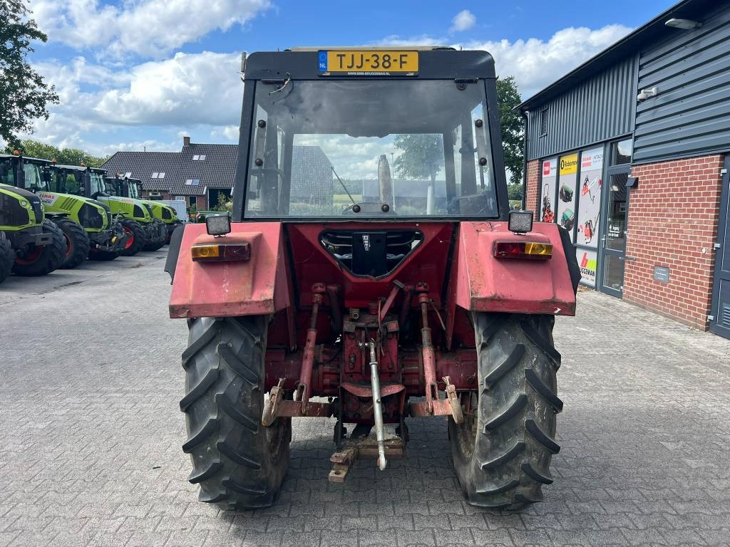 International 744 - Tracteur agricole: photos 4 International 744 - Tracteur agricole: photos 4