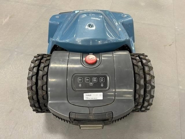 WIPER K MEDIUM ROBOTMAAIER - Motofaucheuse: photos 3 WIPER K MEDIUM ROBOTMAAIER - Motofaucheuse: photos 3