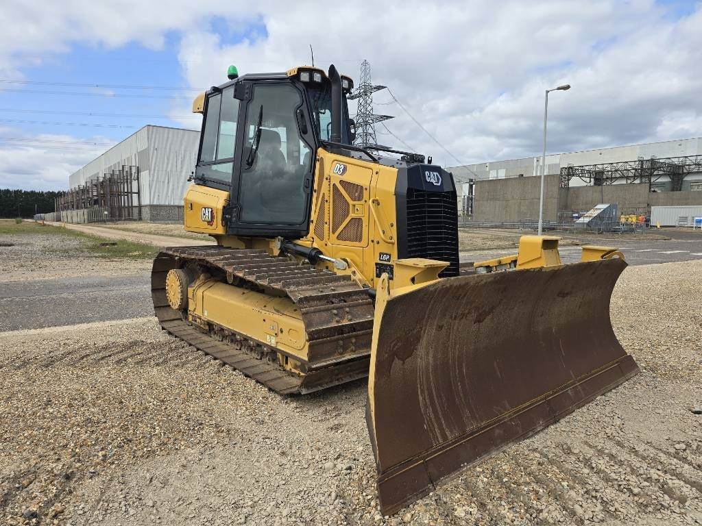 CAT D 3 LGP - Bulldozer: photos 1 CAT D 3 LGP - Bulldozer: photos 1