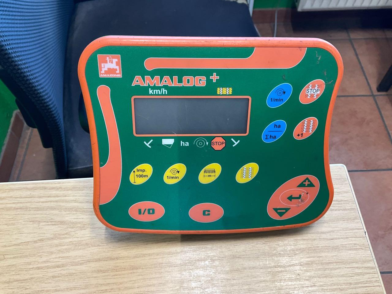 Amazone ADP 303 Spezial, KX 3000 - Combiné de semis: photos 4 Amazone ADP 303 Spezial, KX 3000 - Combiné de semis: photos 4