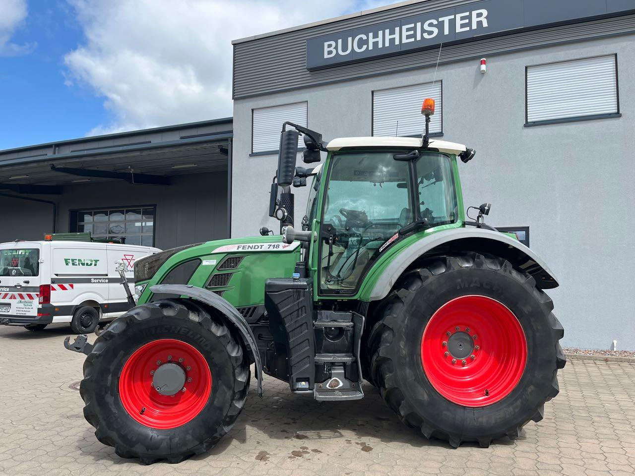 Fendt 718 Vario SCR - Tracteur agricole: photos 2 Fendt 718 Vario SCR - Tracteur agricole: photos 2
