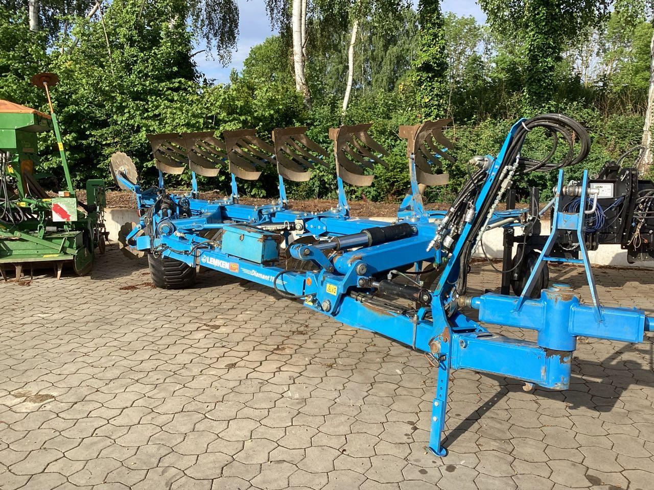 Lemken Diamant 11 V 5+1 L100 - Charrue: photos 1 Lemken Diamant 11 V 5+1 L100 - Charrue: photos 1