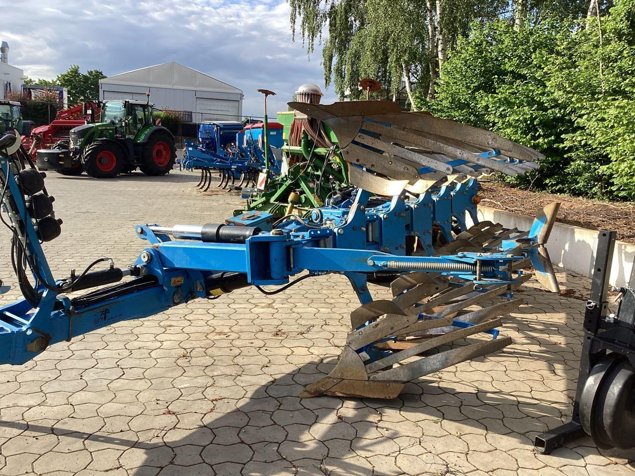 Lemken Diamant 11 V 5+1 L100 - Charrue: photos 2 Lemken Diamant 11 V 5+1 L100 - Charrue: photos 2