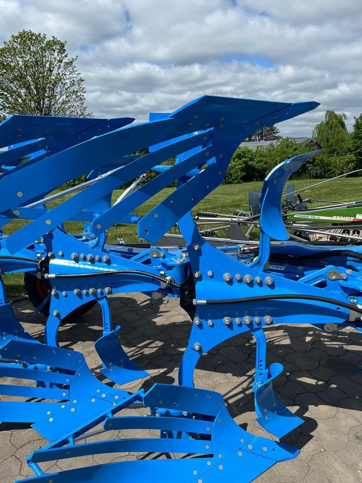 Lemken Juwel 8 M V U - Charrue: photos 5 Lemken Juwel 8 M V U - Charrue: photos 5