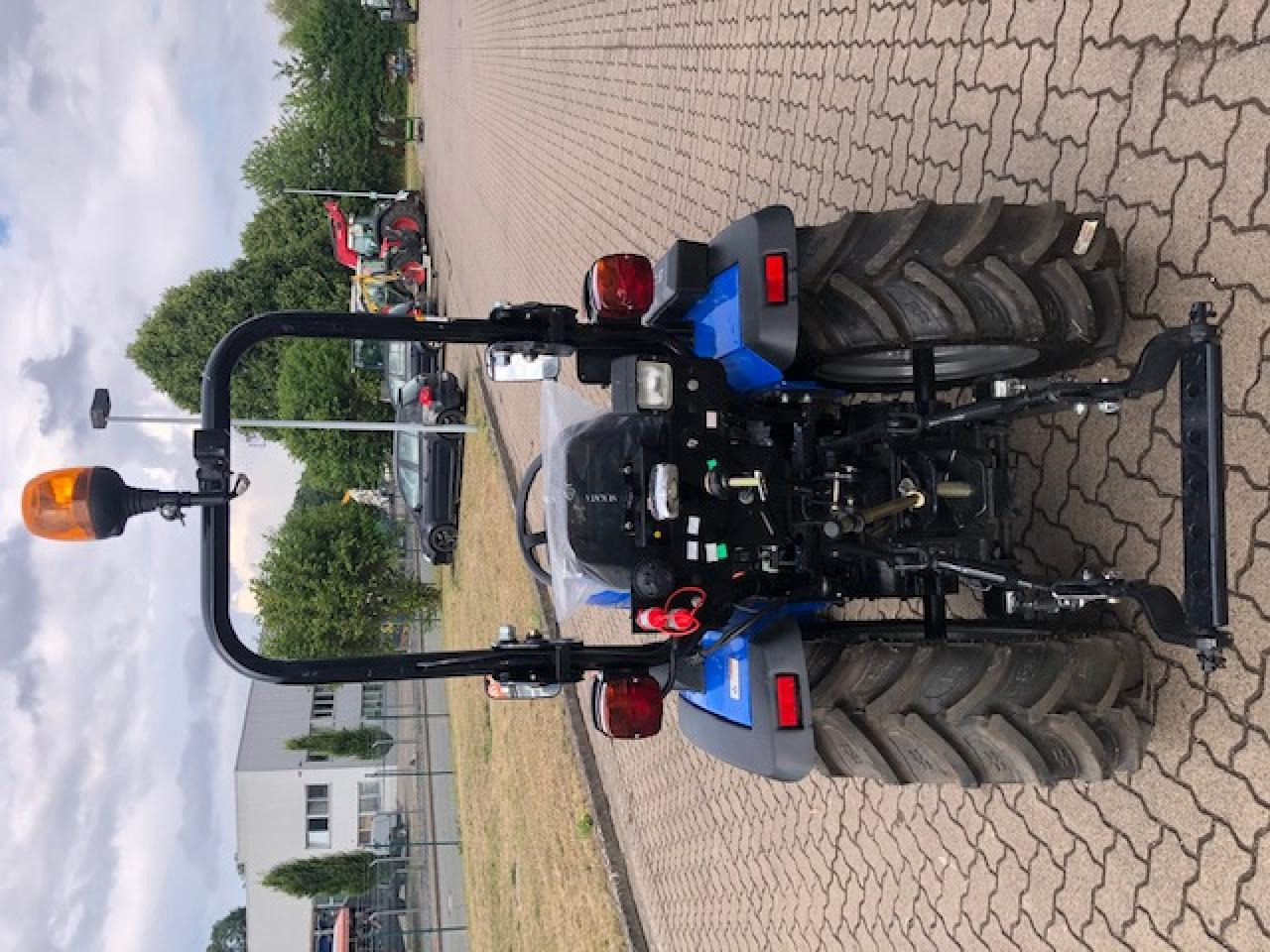 Solis 26 6+2 - Tracteur agricole: photos 4 Solis 26 6+2 - Tracteur agricole: photos 4