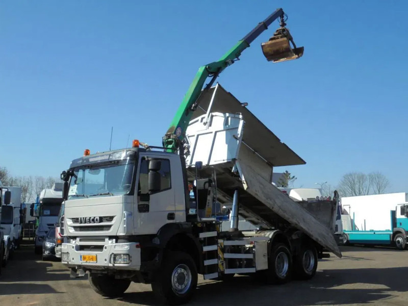 HMF 1643 Z2 1643 Z2 + Z CRANE + TIPPER SYSTEM COMPLETE - Accessoire: photos 4 HMF 1643 Z2 1643 Z2 + Z CRANE + TIPPER SYSTEM COMPLETE - Accessoire: photos 4