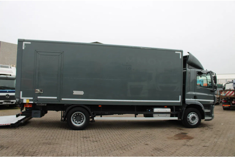 DAF CF 250 EURO 6 + 19T + LIFT + PERFECT - Camion fourgon: photos 4 DAF CF 250 EURO 6 + 19T + LIFT + PERFECT - Camion fourgon: photos 4