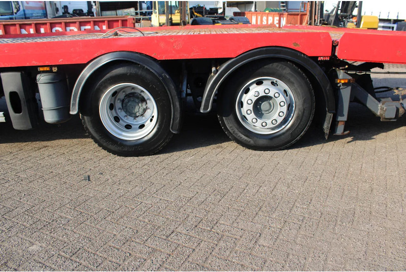 DAF CF 85.410 + EURO 5 + EXTENDABLE PLATFORM HYDROLIC + 6X2 + 3X IN STOCK / WINCH - Camion porte-voitures: photos 4 DAF CF 85.410 + EURO 5 + EXTENDABLE PLATFORM HYDROLIC + 6X2 + 3X IN STOCK / WINCH - Camion porte-voitures: photos 4