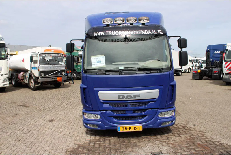 DAF LF 230 + EURO 6 - Camion fourgon: photos 2 DAF LF 230 + EURO 6 - Camion fourgon: photos 2