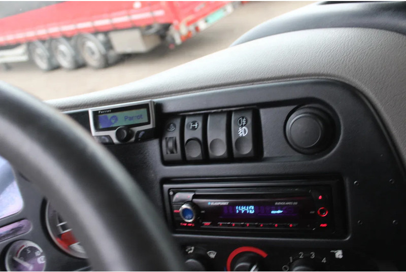 Camion frigorifique DAF LF 45.130 + EURO 5 + thermo king LOW KM + MANUAL: photos 14