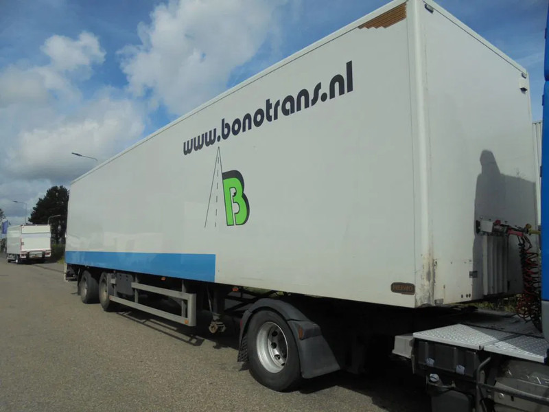 HTF HZCT 32 + 2 AXLE + AMA LIFT - Semi-remorque fourgon: photos 3 HTF HZCT 32 + 2 AXLE + AMA LIFT - Semi-remorque fourgon: photos 3