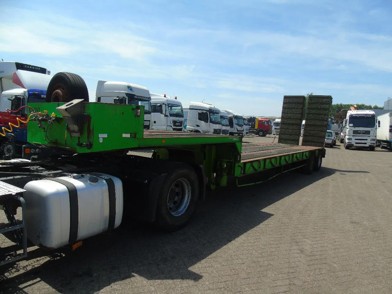Kaiser 2X AXLE + RAMPS COMPLETE - Semi-remorque porte-voitures: photos 4 Kaiser 2X AXLE + RAMPS COMPLETE - Semi-remorque porte-voitures: photos 4