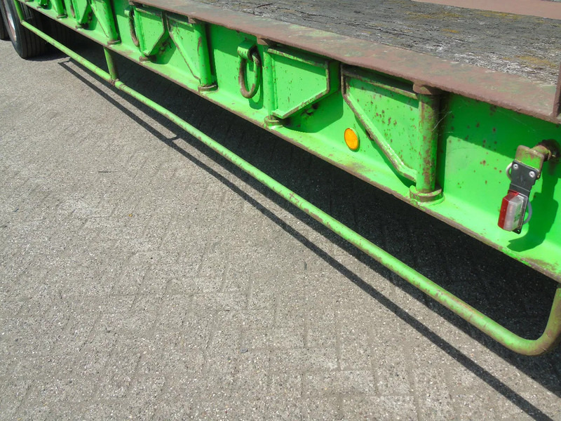 Kaiser 2X AXLE + RAMPS COMPLETE - Semi-remorque porte-voitures: photos 5 Kaiser 2X AXLE + RAMPS COMPLETE - Semi-remorque porte-voitures: photos 5