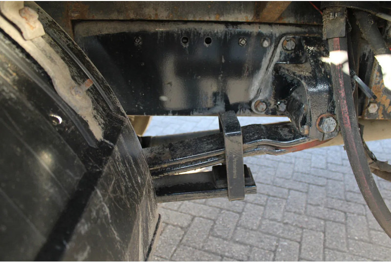 Camion grue MAN 14.224 + EURO 2 + PTO + CRANE EFFER 95: photos 14