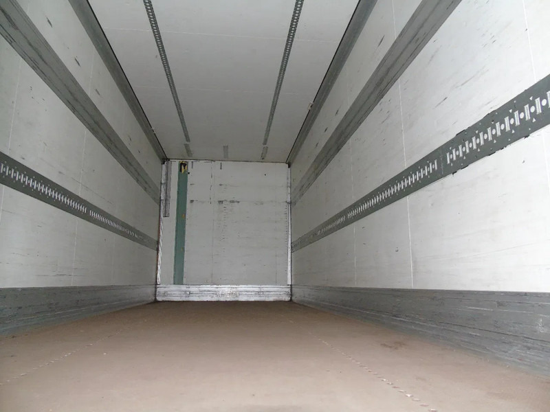 Camion fourgon MAN TGA 18.400 + combi + lift + euro 5 + 2.70: photos 15 Camion fourgon MAN TGA 18.400 + combi + lift + euro 5 + 2.70: photos 15