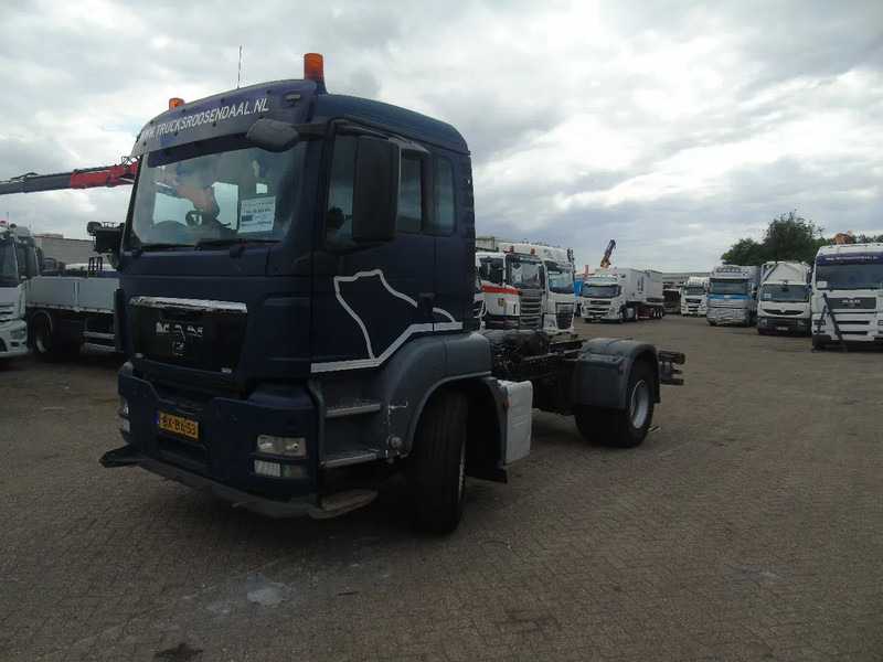 MAN TGS 18.320 + EURO 5 + MANUAL + RHD - Châssis cabine: photos 2 MAN TGS 18.320 + EURO 5 + MANUAL + RHD - Châssis cabine: photos 2