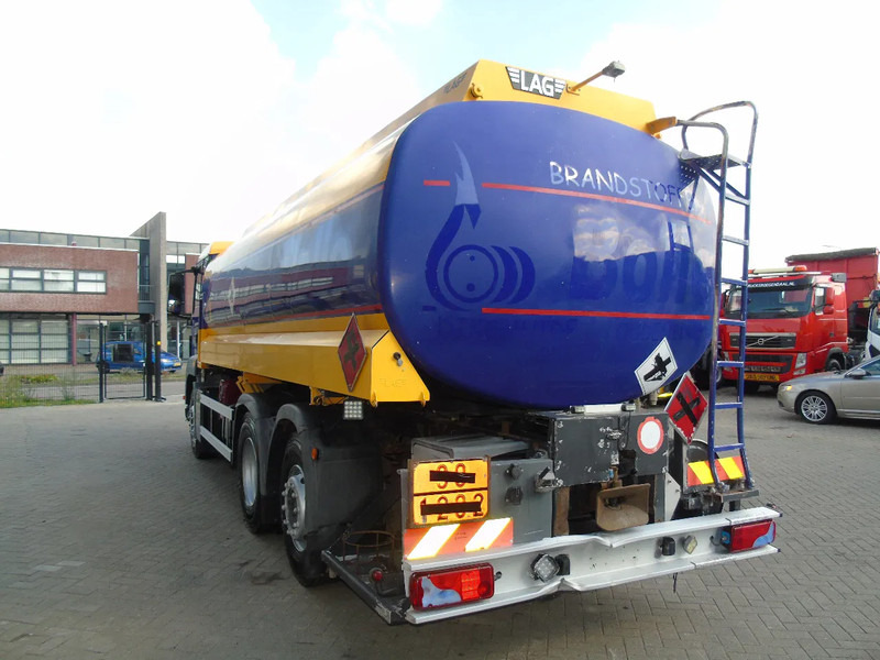 MAN TGS 26.400 + 18.000 LITER + PUMP/METERS 6X2 + ADR - Camion citerne: photos 4 MAN TGS 26.400 + 18.000 LITER + PUMP/METERS 6X2 + ADR - Camion citerne: photos 4