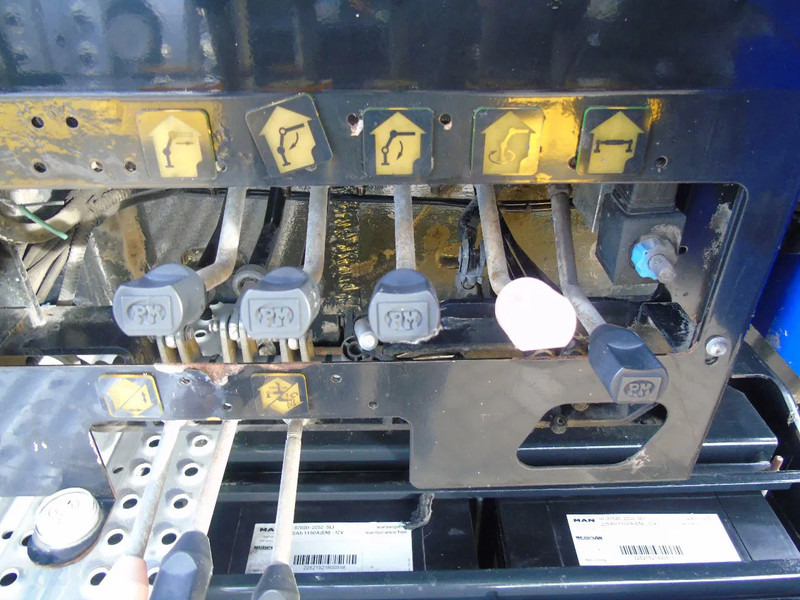 Camion grue MAN TGX 18.500 + PM 32TON + 4EXTENSION + EURO 6: photos 13