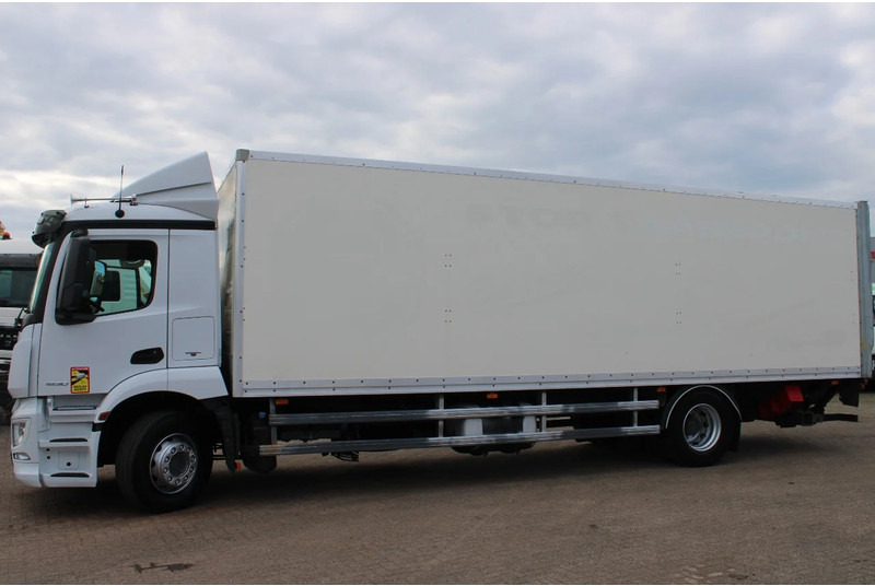 Mercedes-Benz Antos 1830 + EURO 6 + NICE TRUCK - Camion fourgon: photos 4 Mercedes-Benz Antos 1830 + EURO 6 + NICE TRUCK - Camion fourgon: photos 4