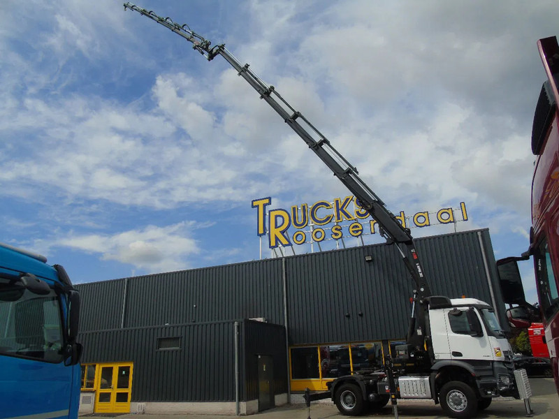 Mercedes-Benz Arocs 2051 + 4X4 + HIAB 302 E6 / JIB 70 X 4 + 10 EXTENTSIONS (512hours) - Camion grue: photos 3 Mercedes-Benz Arocs 2051 + 4X4 + HIAB 302 E6 / JIB 70 X 4 + 10 EXTENTSIONS (512hours) - Camion grue: photos 3