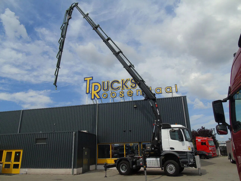 Mercedes-Benz Arocs 2051 + 4X4 + HIAB 302 E6 / JIB 70 X 4 + 10 EXTENTSIONS (512hours) - Camion grue: photos 2 Mercedes-Benz Arocs 2051 + 4X4 + HIAB 302 E6 / JIB 70 X 4 + 10 EXTENTSIONS (512hours) - Camion grue: photos 2