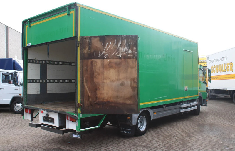 Mercedes-Benz Atego 1018 + EURO 5 - Camion fourgon: photos 5 Mercedes-Benz Atego 1018 + EURO 5 - Camion fourgon: photos 5