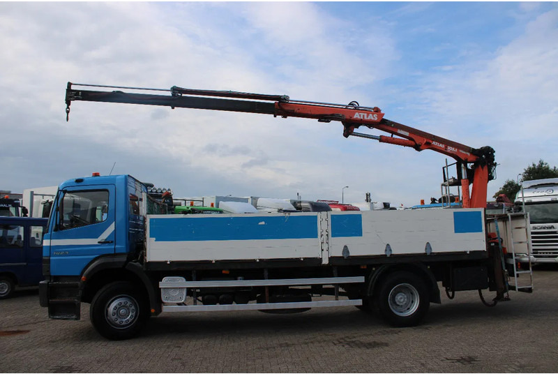 Mercedes-Benz Atego 1823 ATLAS 10.50 - Camion grue: photos 5 Mercedes-Benz Atego 1823 ATLAS 10.50 - Camion grue: photos 5