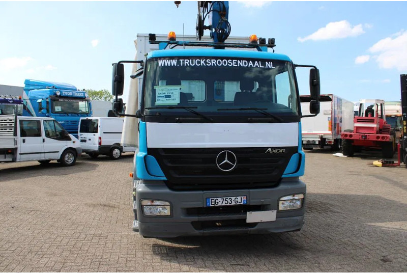 Mercedes-Benz Axor 2533 + 14t crane + 6x2 + REMOTE + MANUAL + LIFT - Camion grue: photos 4 Mercedes-Benz Axor 2533 + 14t crane + 6x2 + REMOTE + MANUAL + LIFT - Camion grue: photos 4