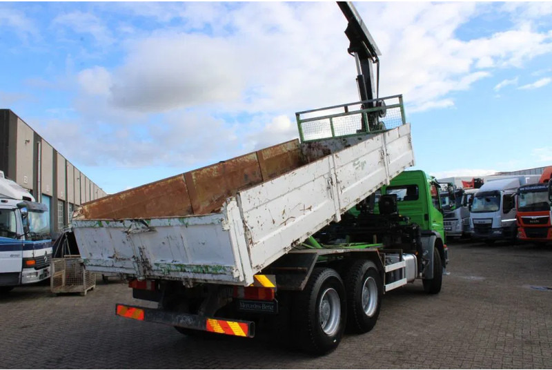 Mercedes-Benz Axor 2633 + TIPPER + HIAB 144 + REMOTE + MANUAL - Camion grue: photos 4 Mercedes-Benz Axor 2633 + TIPPER + HIAB 144 + REMOTE + MANUAL - Camion grue: photos 4