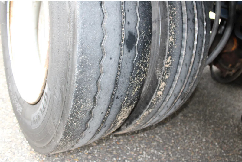 Nooteboom 48-03 3 AXLE - Semi-remorque surbaissé: photos 5 Nooteboom 48-03 3 AXLE - Semi-remorque surbaissé: photos 5