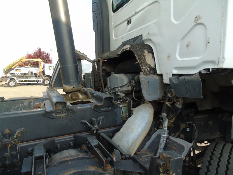 Camion benne Renault Kerax 520DXI + MANUAL + SPRING + 8X4: photos 15 Camion benne Renault Kerax 520DXI + MANUAL + SPRING + 8X4: photos 15