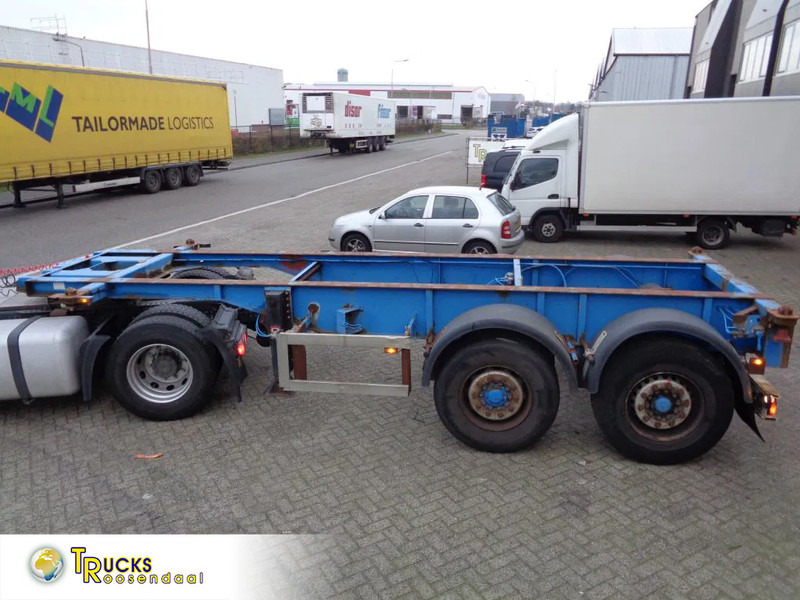 Renders Euro 700 + 2 Axle - Semi-remorque porte-conteneur/ Caisse mobile: photos 1 Renders Euro 700 + 2 Axle - Semi-remorque porte-conteneur/ Caisse mobile: photos 1