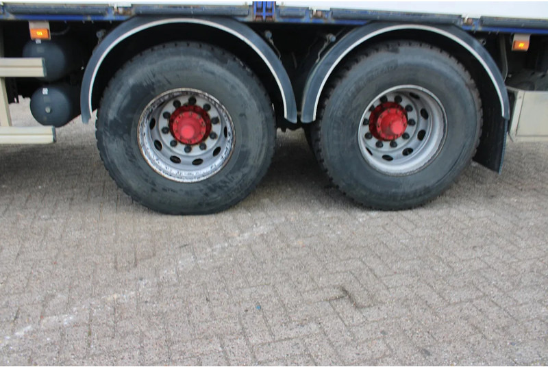 Scania G440 hiab 166-4 hipro + 6x4 + manual + remote - Camion grue: photos 5 Scania G440 hiab 166-4 hipro + 6x4 + manual + remote - Camion grue: photos 5