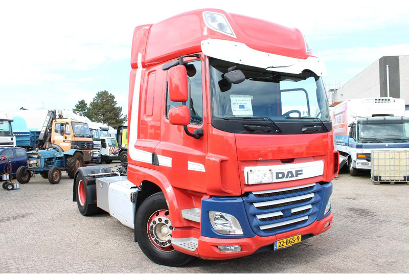 DAF CF 440 + EURO 6 + - Tracteur routier: photos 3 DAF CF 440 + EURO 6 + - Tracteur routier: photos 3