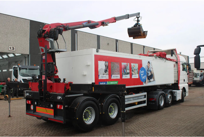 MAN TGX 26.460 6x2 + AJK HMF 2243Z + remote +/ lift - lenk + AJK HMF 2243Z + remote - Tracteur routier: photos 3 MAN TGX 26.460 6x2 + AJK HMF 2243Z + remote +/ lift - lenk + AJK HMF 2243Z + remote - Tracteur routier: photos 3