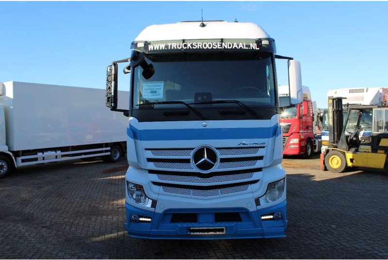 Mercedes-Benz Actros 1936 + EURO 6 - Tracteur routier: photos 2 Mercedes-Benz Actros 1936 + EURO 6 - Tracteur routier: photos 2