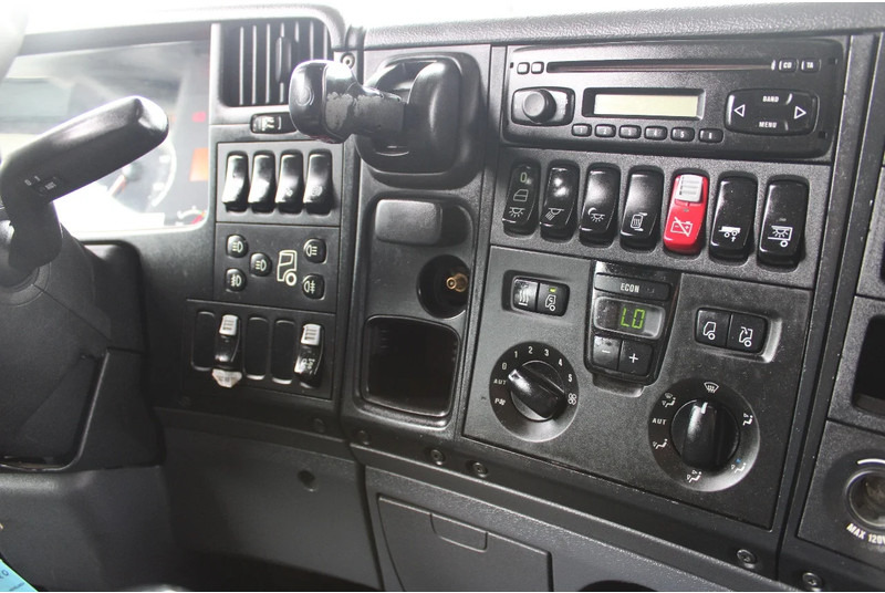 Tracteur routier Scania R560 V8 + manual + ADR + 6x2: photos 19