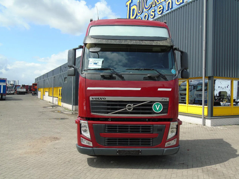 Volvo FH 460 + XL CABINE + EURO 5 + 6x IN STOCK - Tracteur routier: photos 5 Volvo FH 460 + XL CABINE + EURO 5 + 6x IN STOCK - Tracteur routier: photos 5