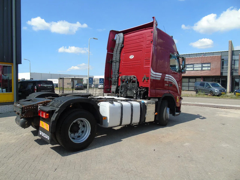 Volvo FH 460 + XL CABINE + MANUAL + EURO 5 + 6x IN STOCK - Tracteur routier: photos 2 Volvo FH 460 + XL CABINE + MANUAL + EURO 5 + 6x IN STOCK - Tracteur routier: photos 2