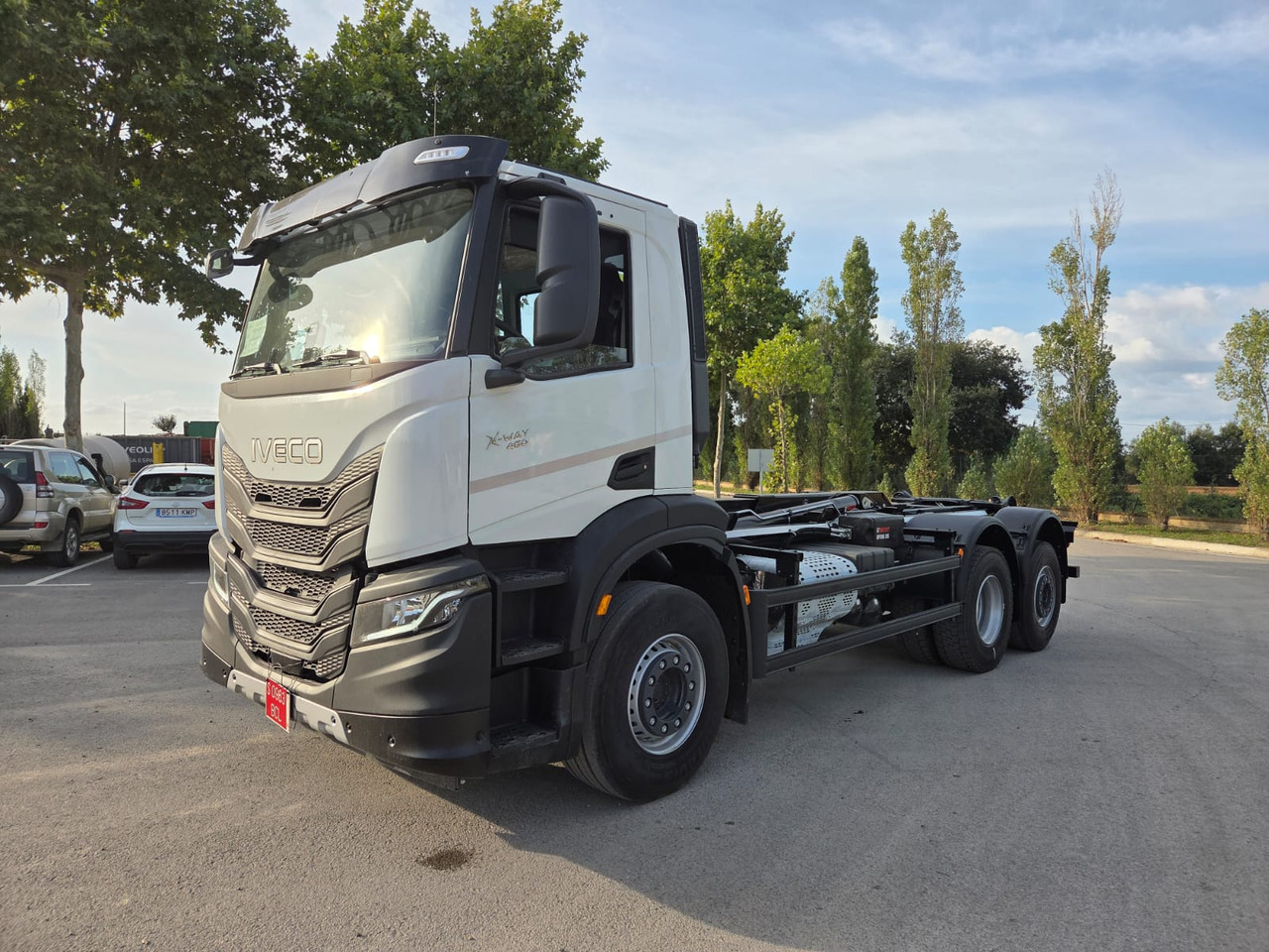 Iveco X-WAY AD280X46Y/PS - Camion porte-conteneur/ Caisse mobile, Camion grue: photos 1 Iveco X-WAY AD280X46Y/PS - Camion porte-conteneur/ Caisse mobile, Camion grue: photos 1