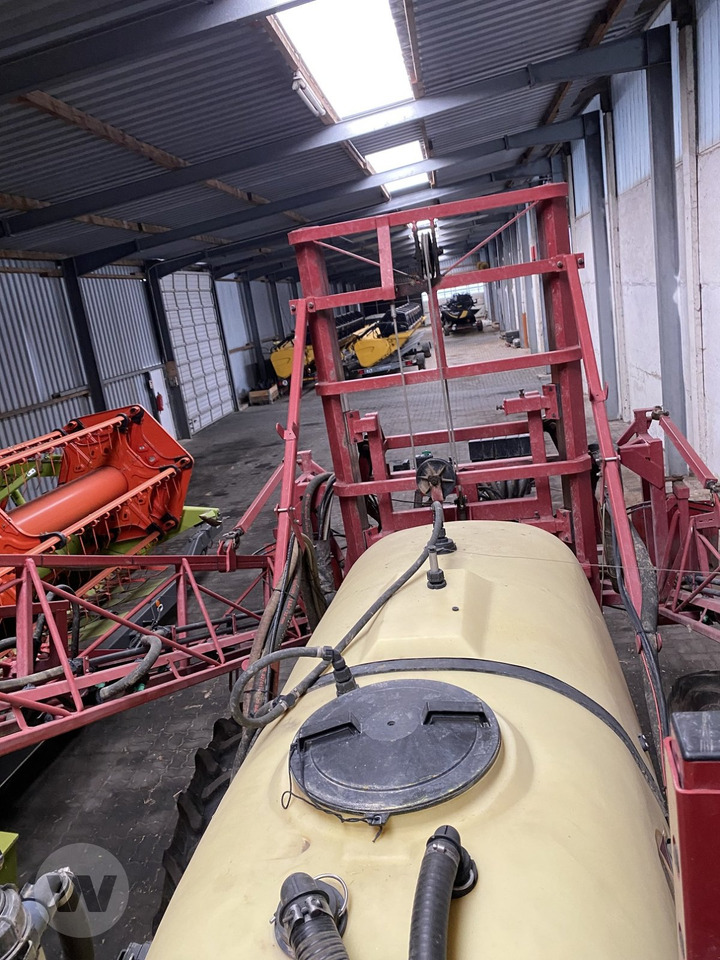 Pulvérisateur traîné Hardi Navigator 3000 Echo: photos 6 Pulvérisateur traîné Hardi Navigator 3000 Echo: photos 6