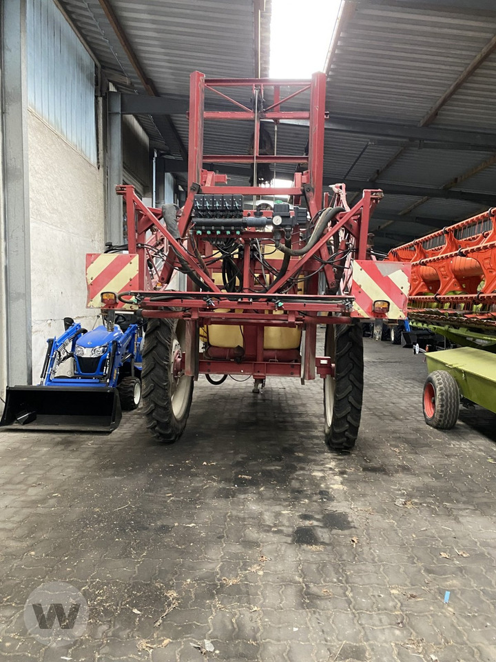 Pulvérisateur traîné Hardi Navigator 3000 Echo: photos 7 Pulvérisateur traîné Hardi Navigator 3000 Echo: photos 7