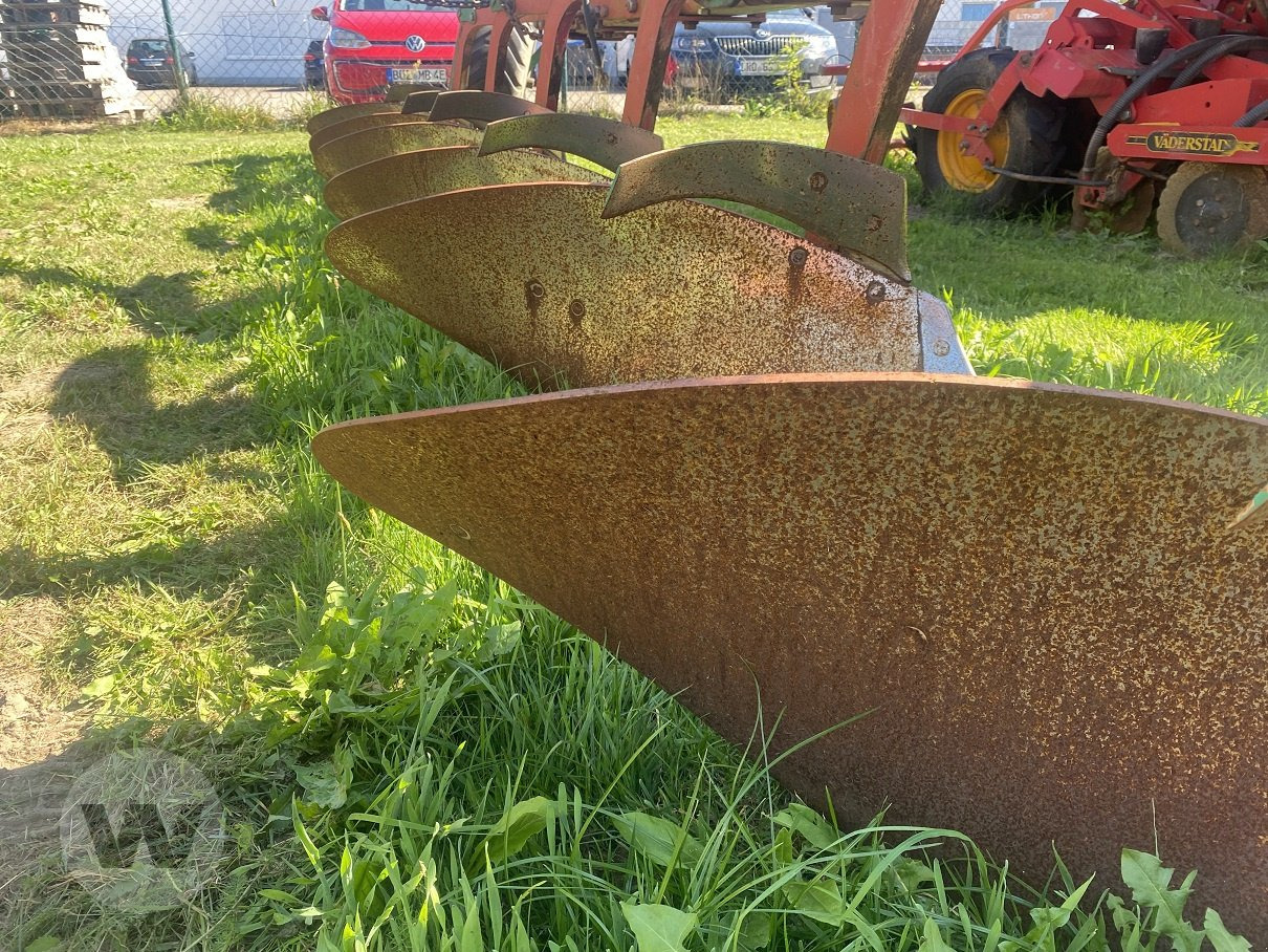 Kverneland BE 100 - Charrue: photos 4 Kverneland BE 100 - Charrue: photos 4