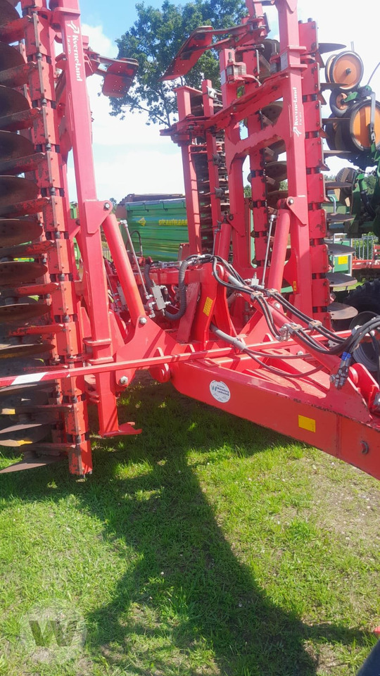 Kverneland Taranis 600 RP - Cover crop: photos 1 Kverneland Taranis 600 RP - Cover crop: photos 1