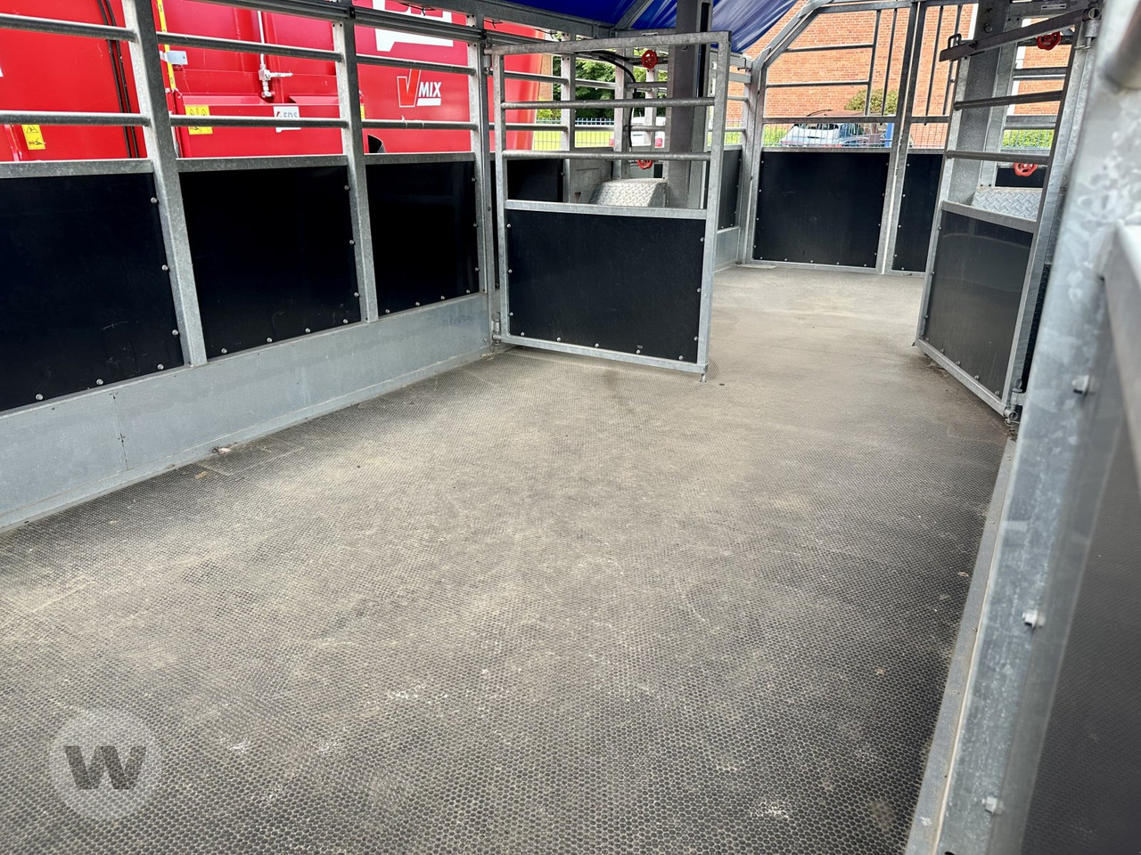 TRANSPORTW. 7M - Remorque bétaillère: photos 4 TRANSPORTW. 7M - Remorque bétaillère: photos 4