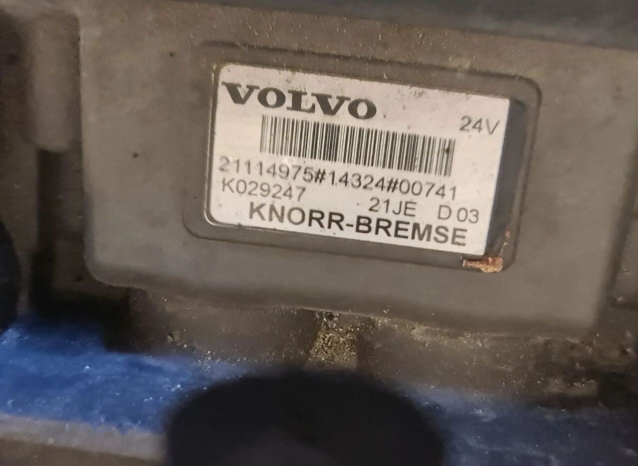 Knorr-Bremse K029247 21114975 Volvo FH4 FM truck - Valve de frein pour Camion: photos 3 Knorr-Bremse K029247 21114975 Volvo FH4 FM truck - Valve de frein pour Camion: photos 3